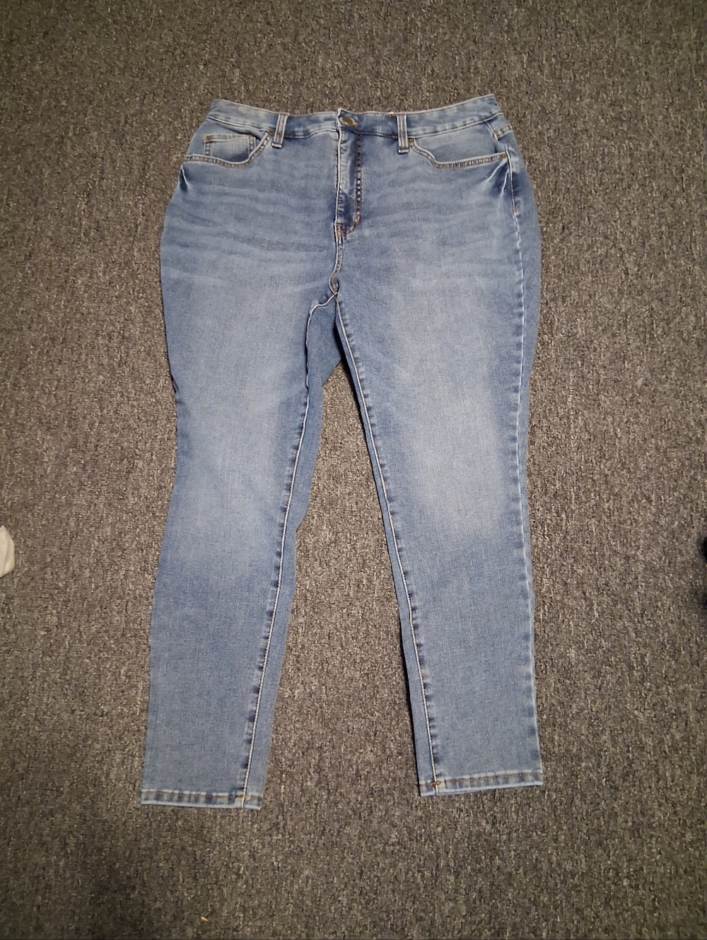 Time And Tru Short High Rise Curvy Classic Light Blue Women's Skinny Jeans